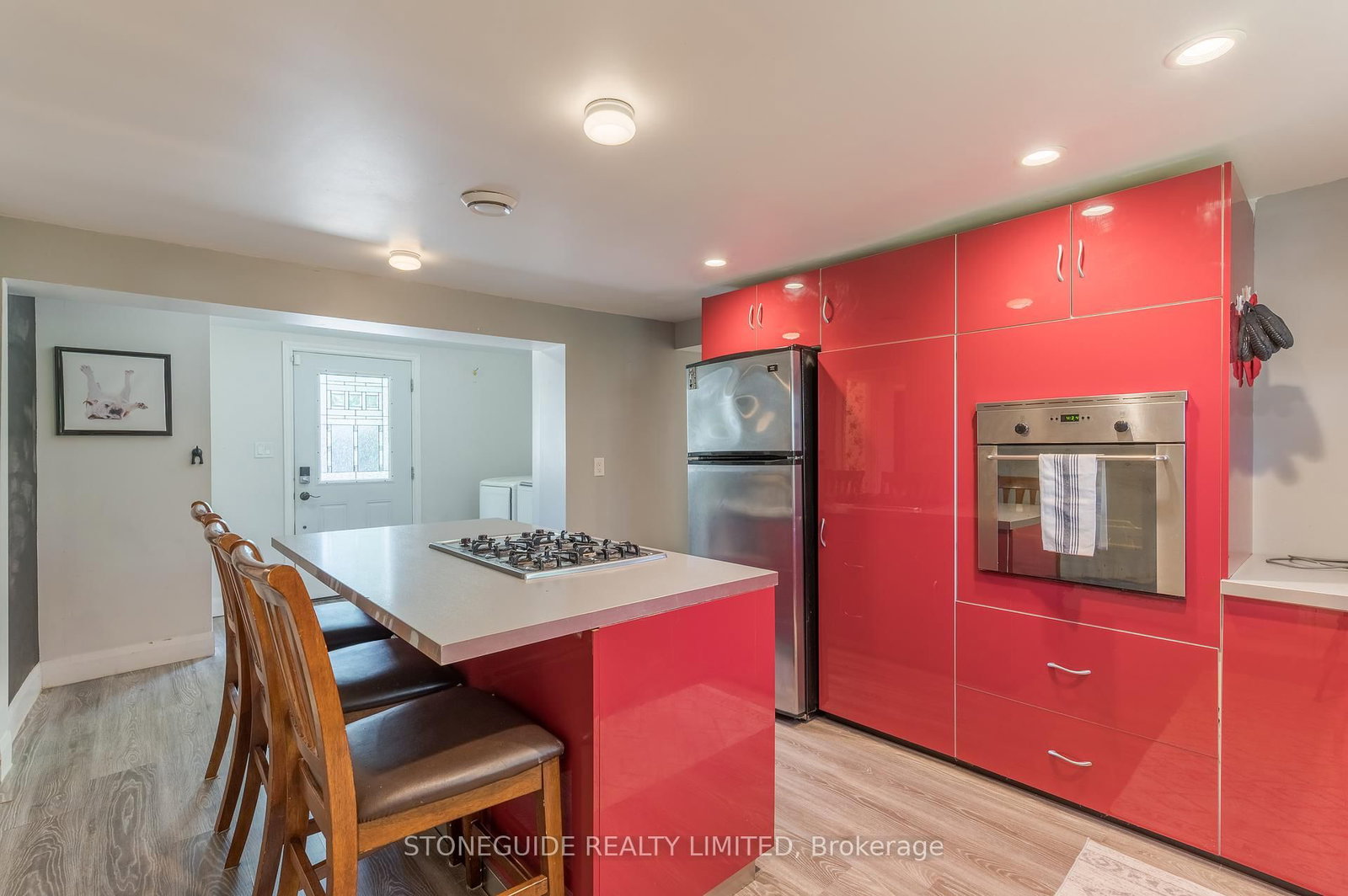 Listing Image 7