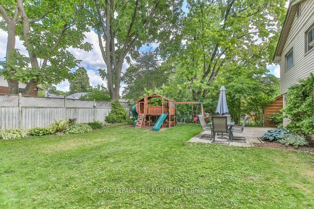 Listing Image 36