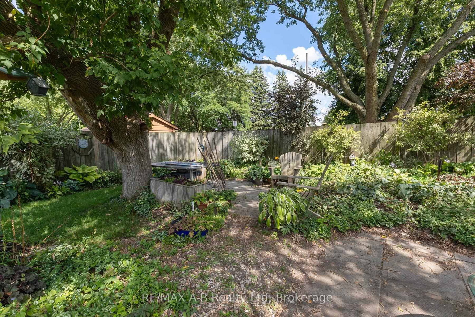 Listing Image 23