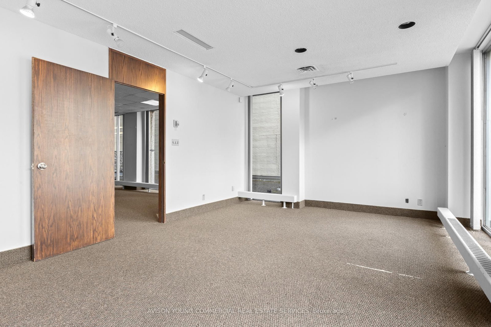 280 Albert Street, Unit 201 - Photo 8