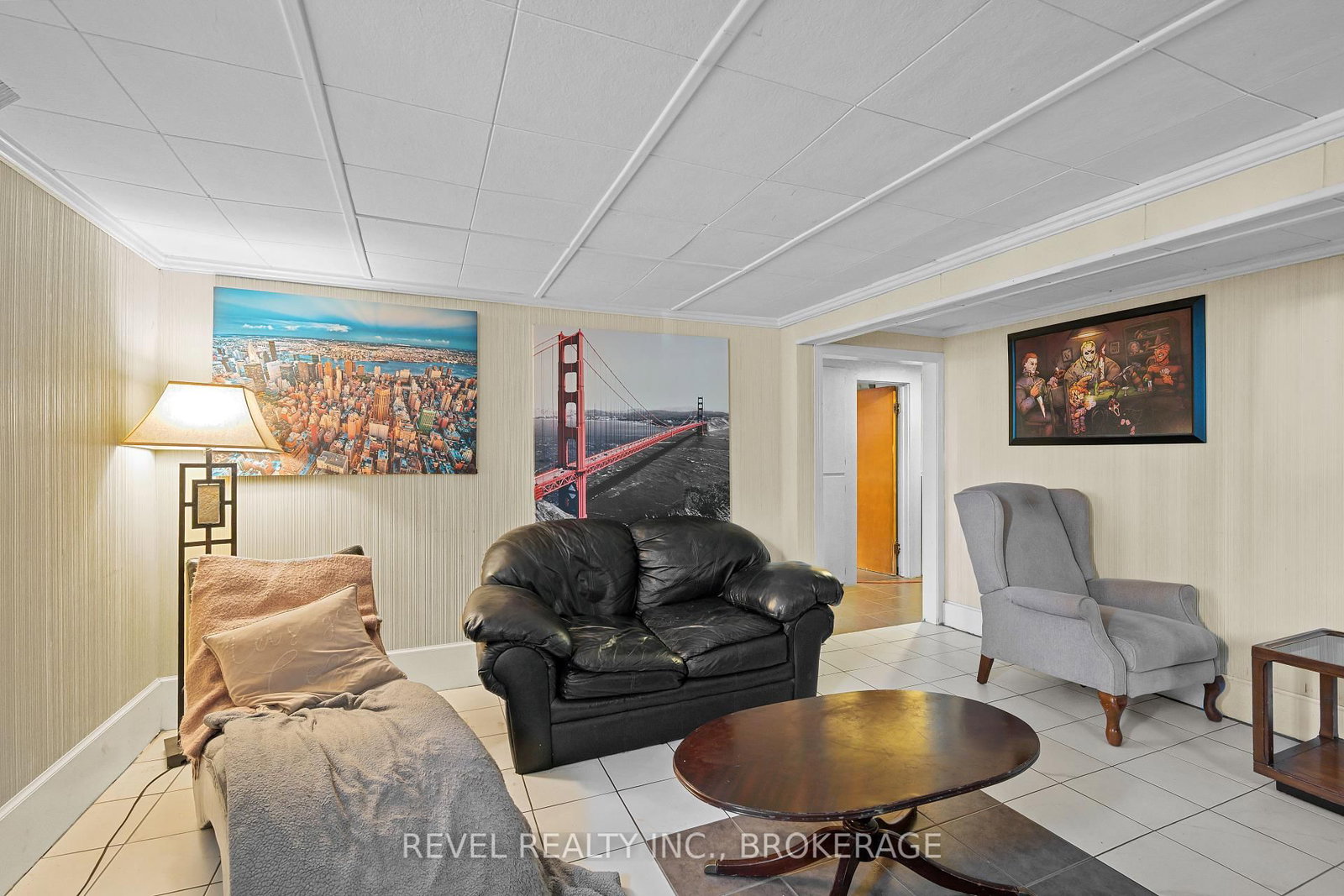 Listing Image 32