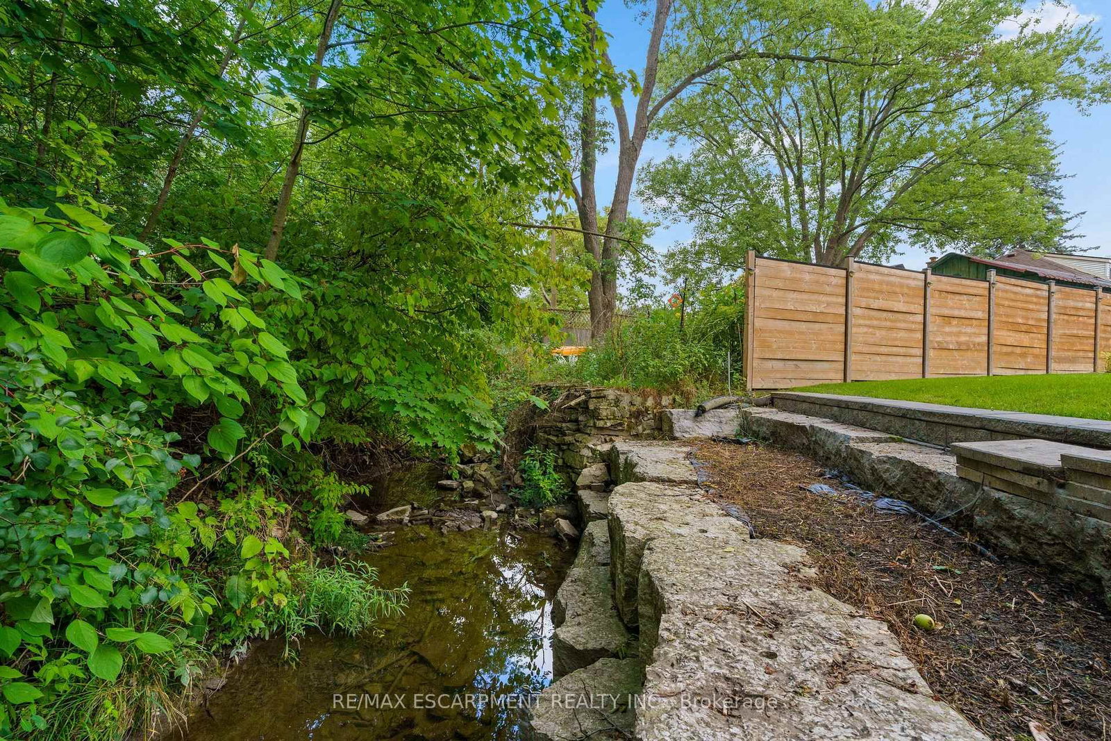 Listing Image 39