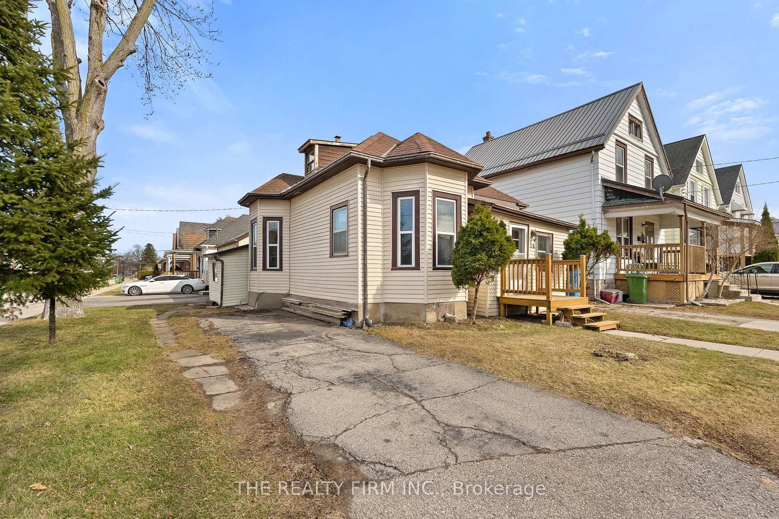 Listing Image 10