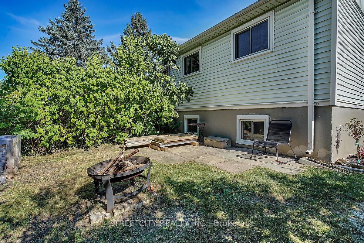 Listing Image 22