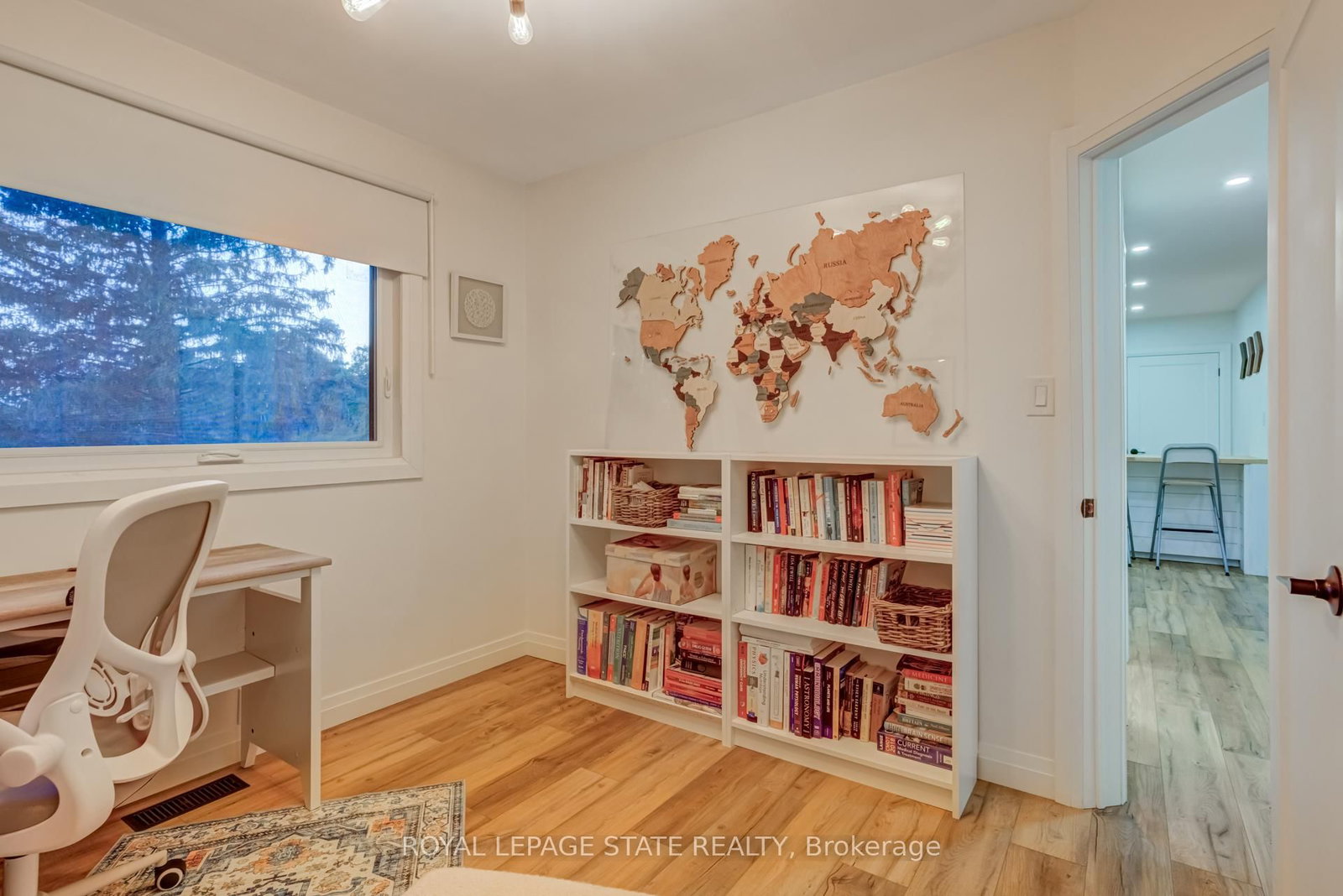 Listing Image 18