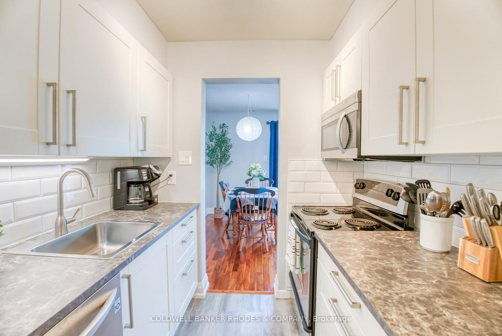 Listing Image 14