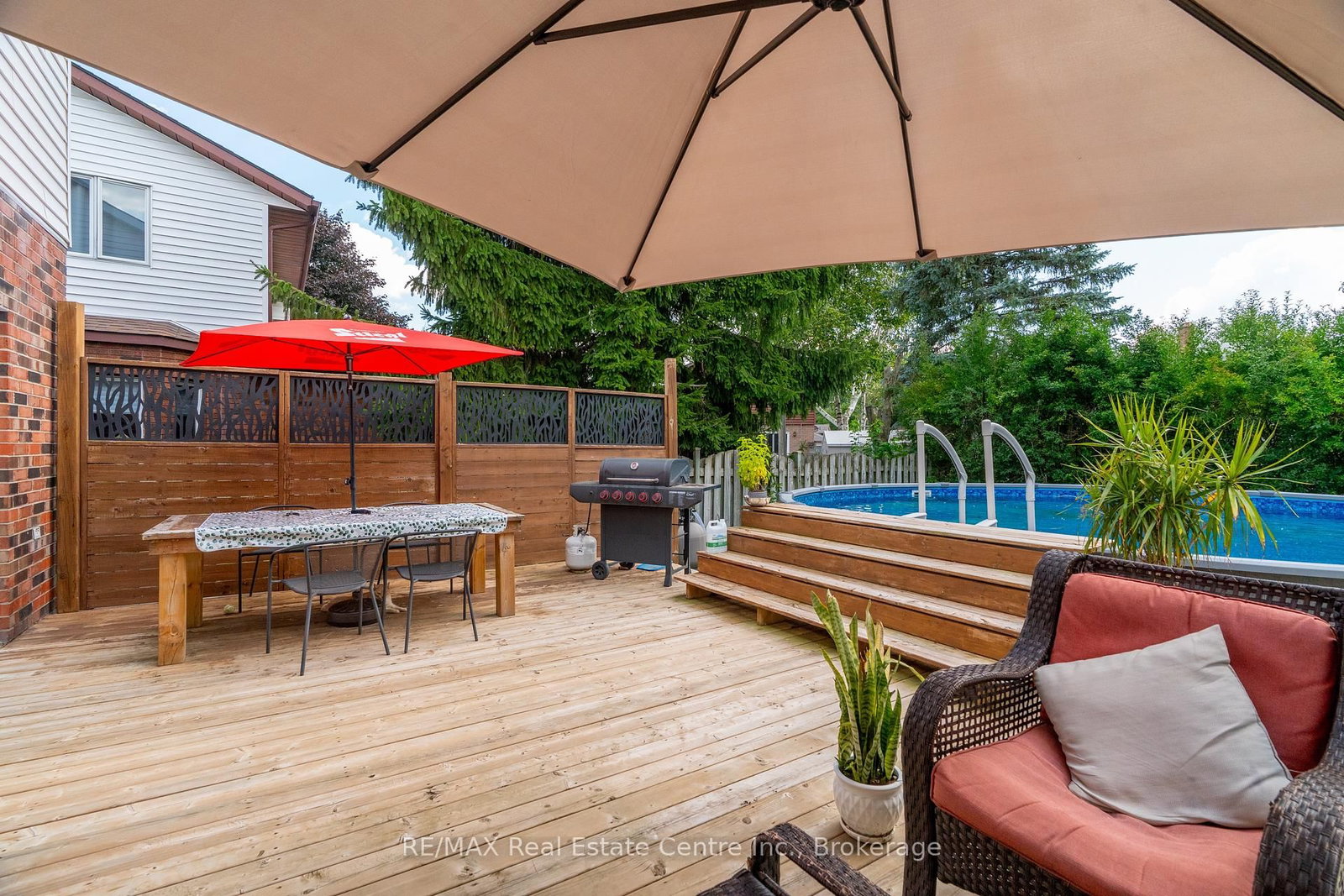 Detached House sold at 21 Burwell Road, Stratford, Ontario, N5A 7R2 - Stratford - MLS: X12377907