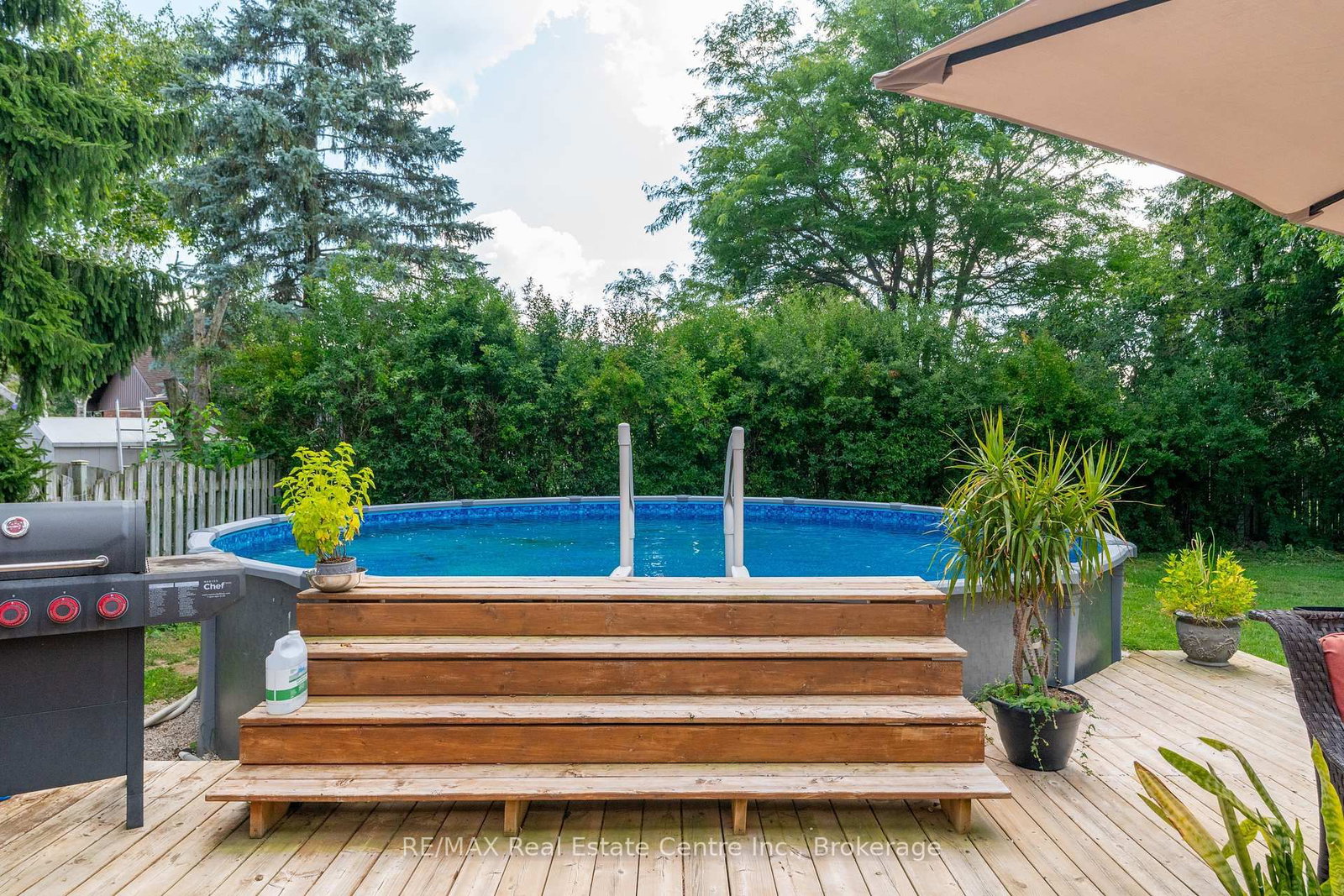 Detached House sold at 21 Burwell Road, Stratford, Ontario, N5A 7R2 - Stratford - MLS: X12377907