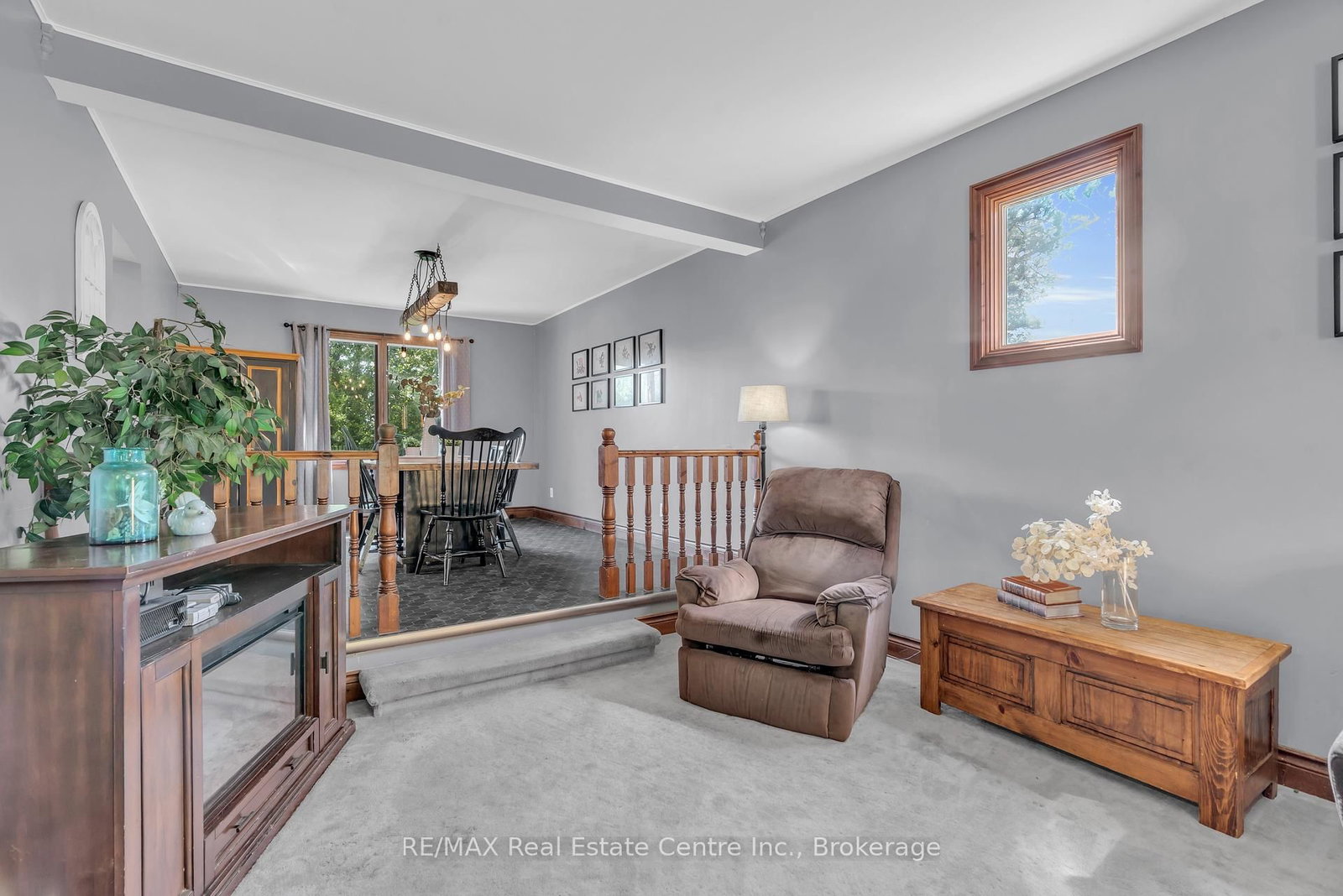 Detached House sold at 21 Burwell Road, Stratford, Ontario, N5A 7R2 - Stratford - MLS: X12377907