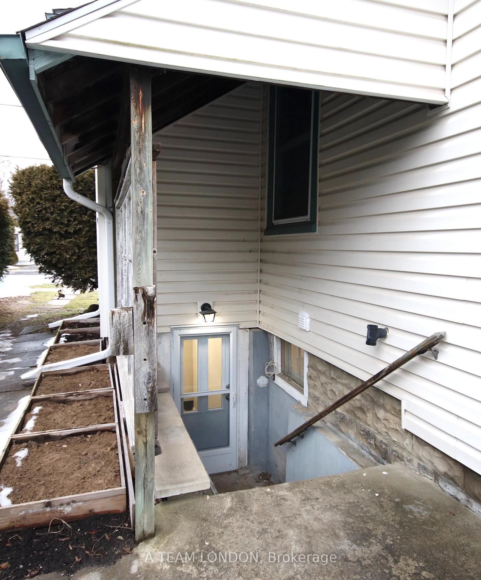 Listing Image 14