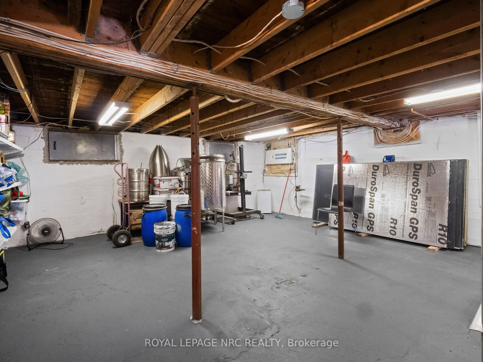 Listing Image 38