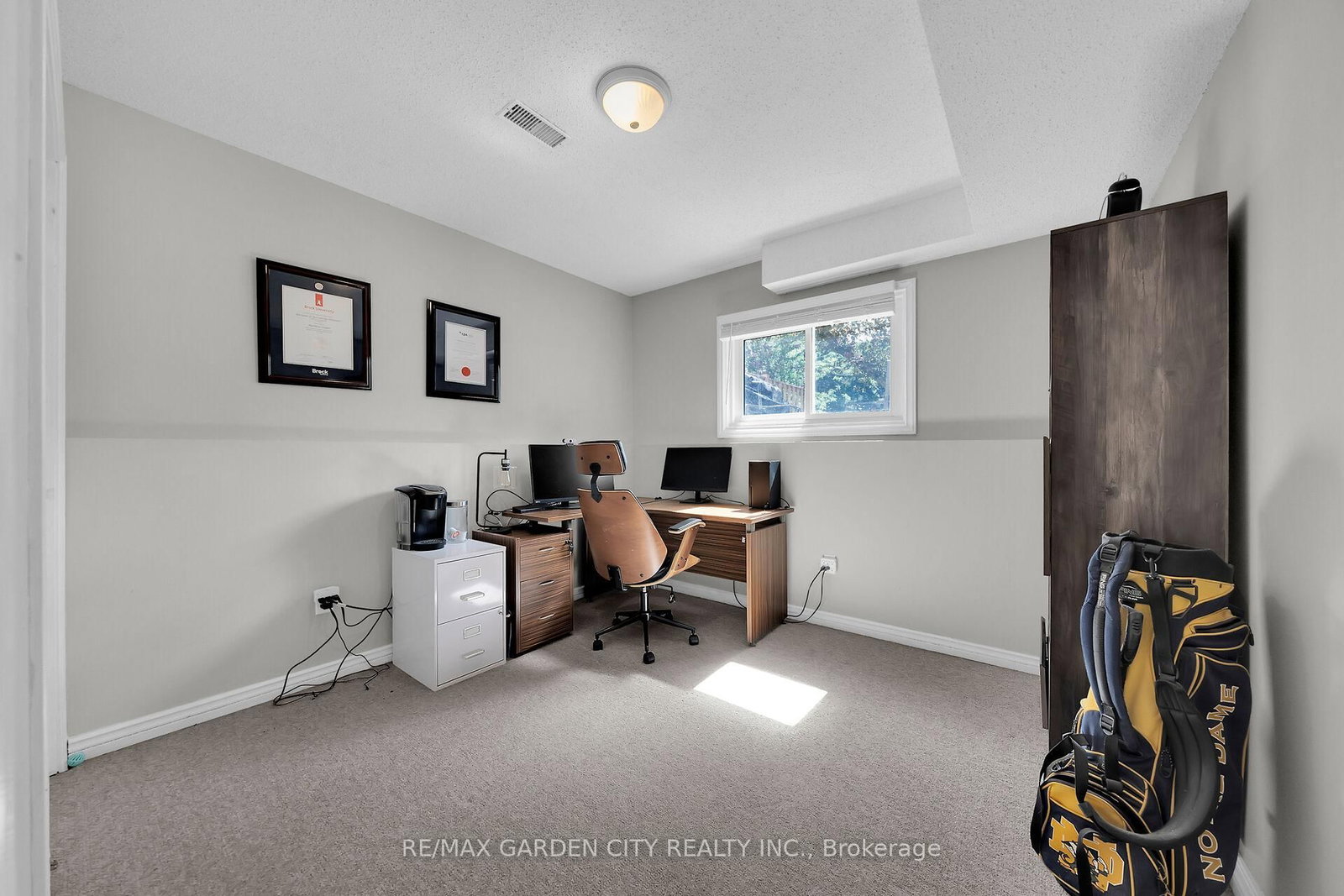 Listing Image 27