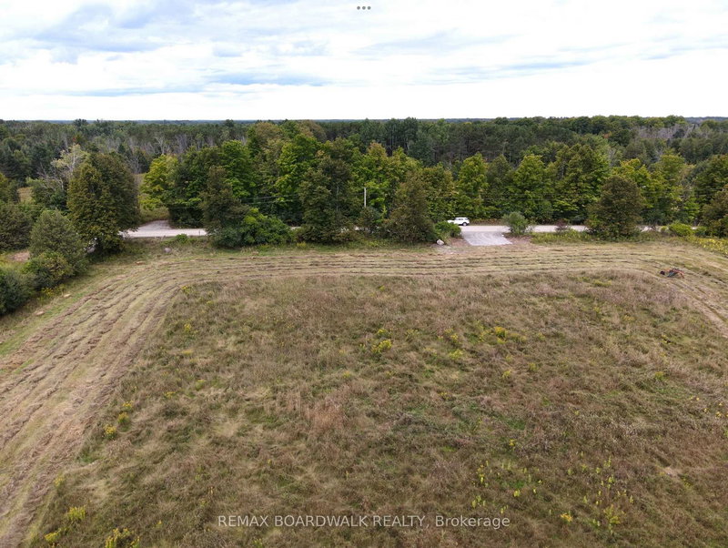 404 Ford Rd, Montague, K7A 0G8 | Image 3