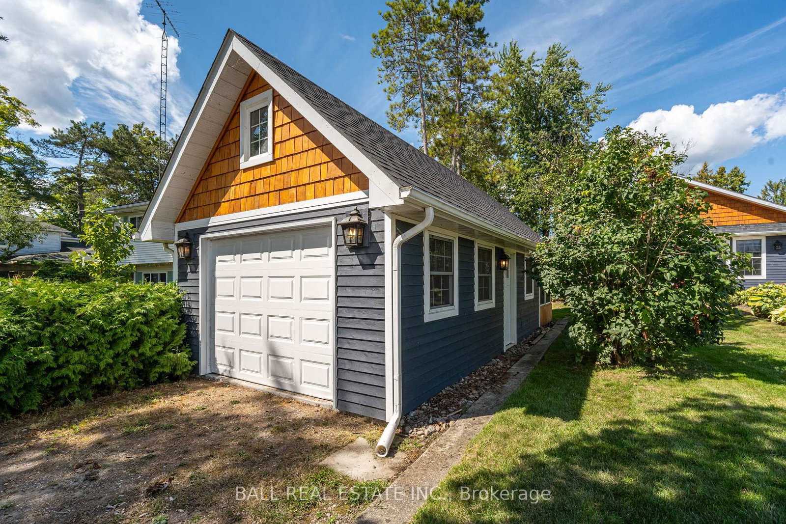 Listing Image 33