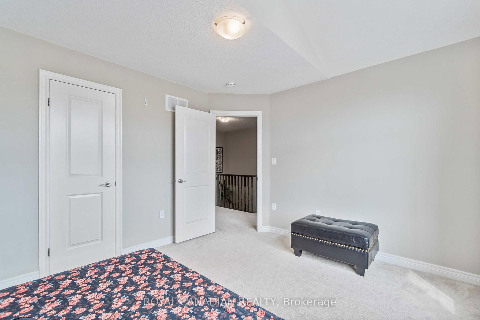 Listing Image 38