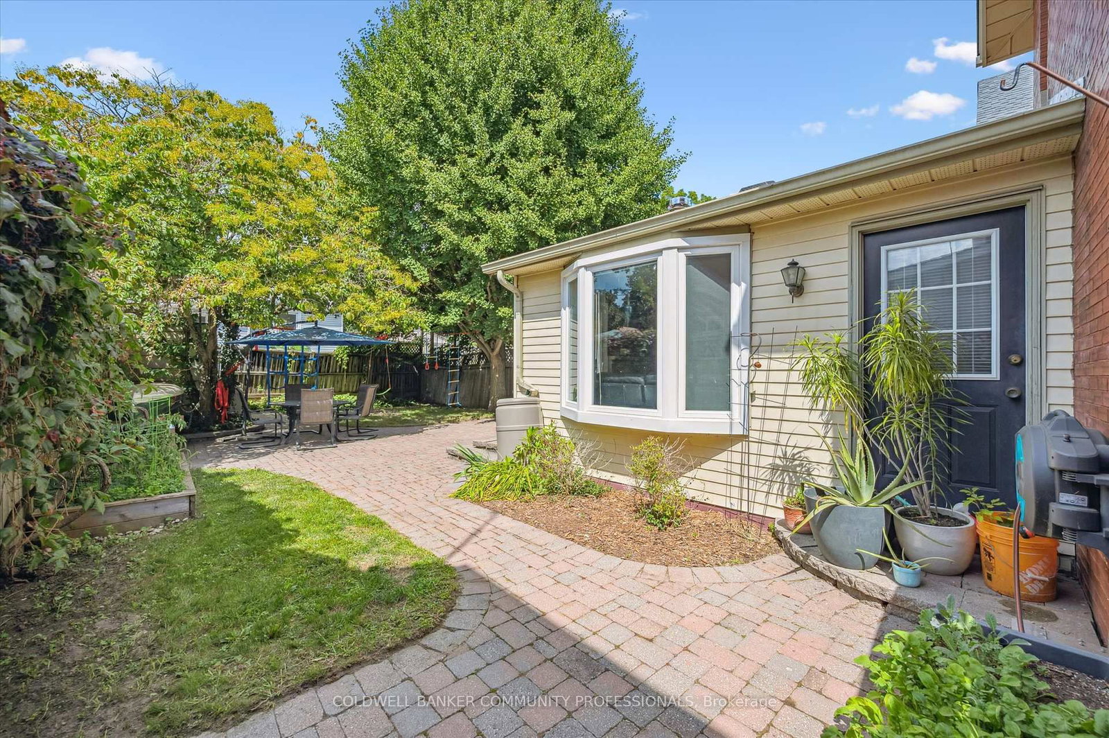 Listing Image 35