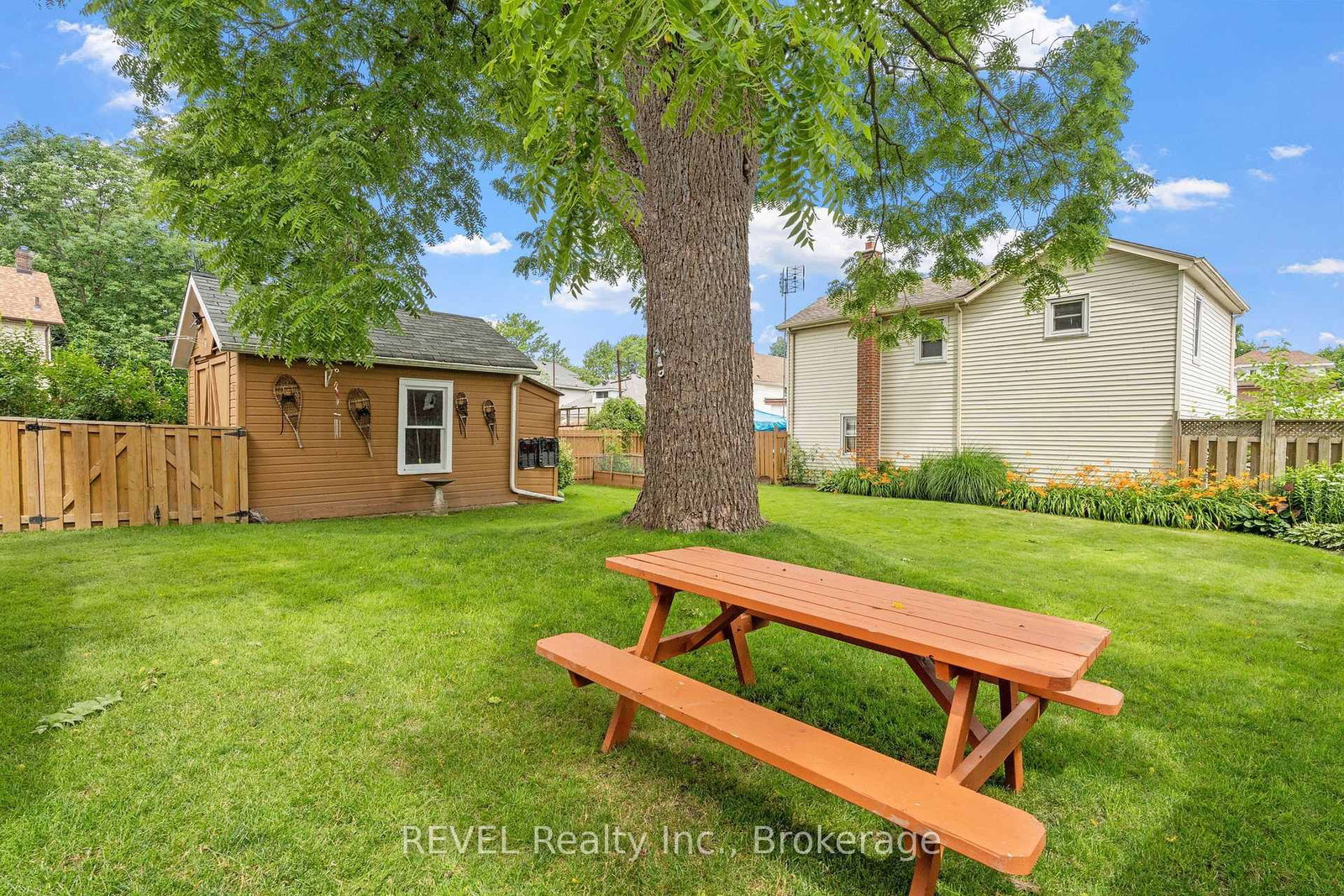 Listing Image 21