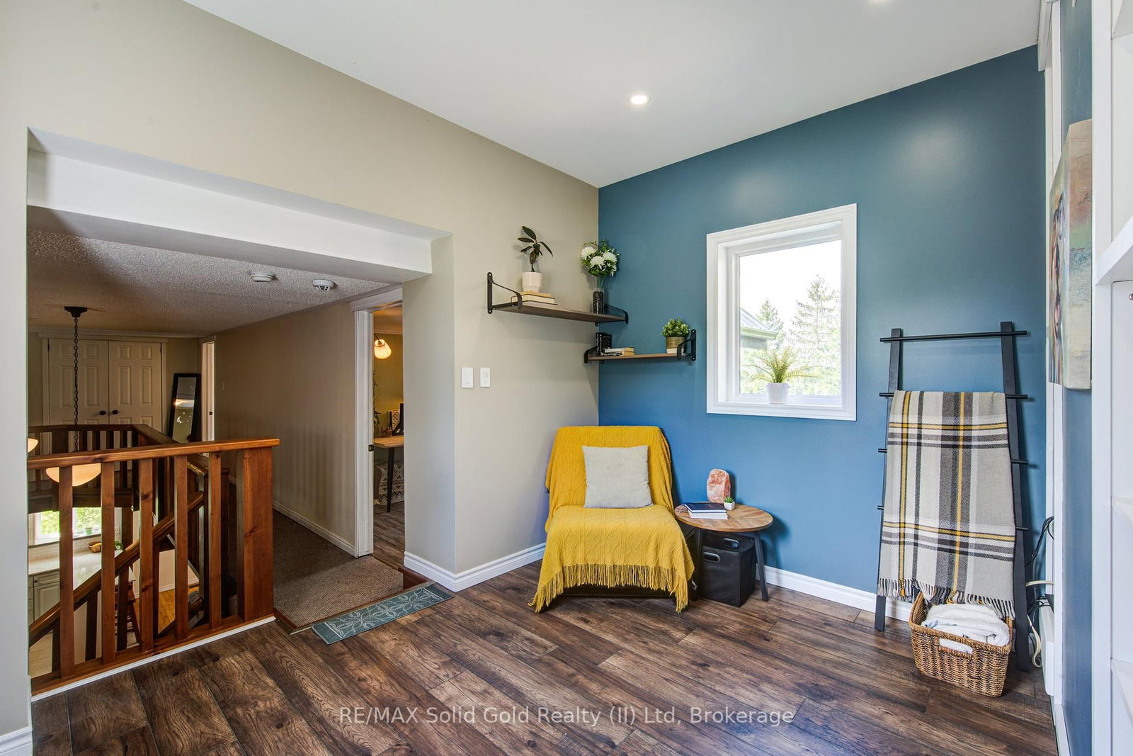 Detached House sold at 5098 Perth Road 164, West Perth, Ontario, N0K 1N0 - Logan - MLS: X12378510