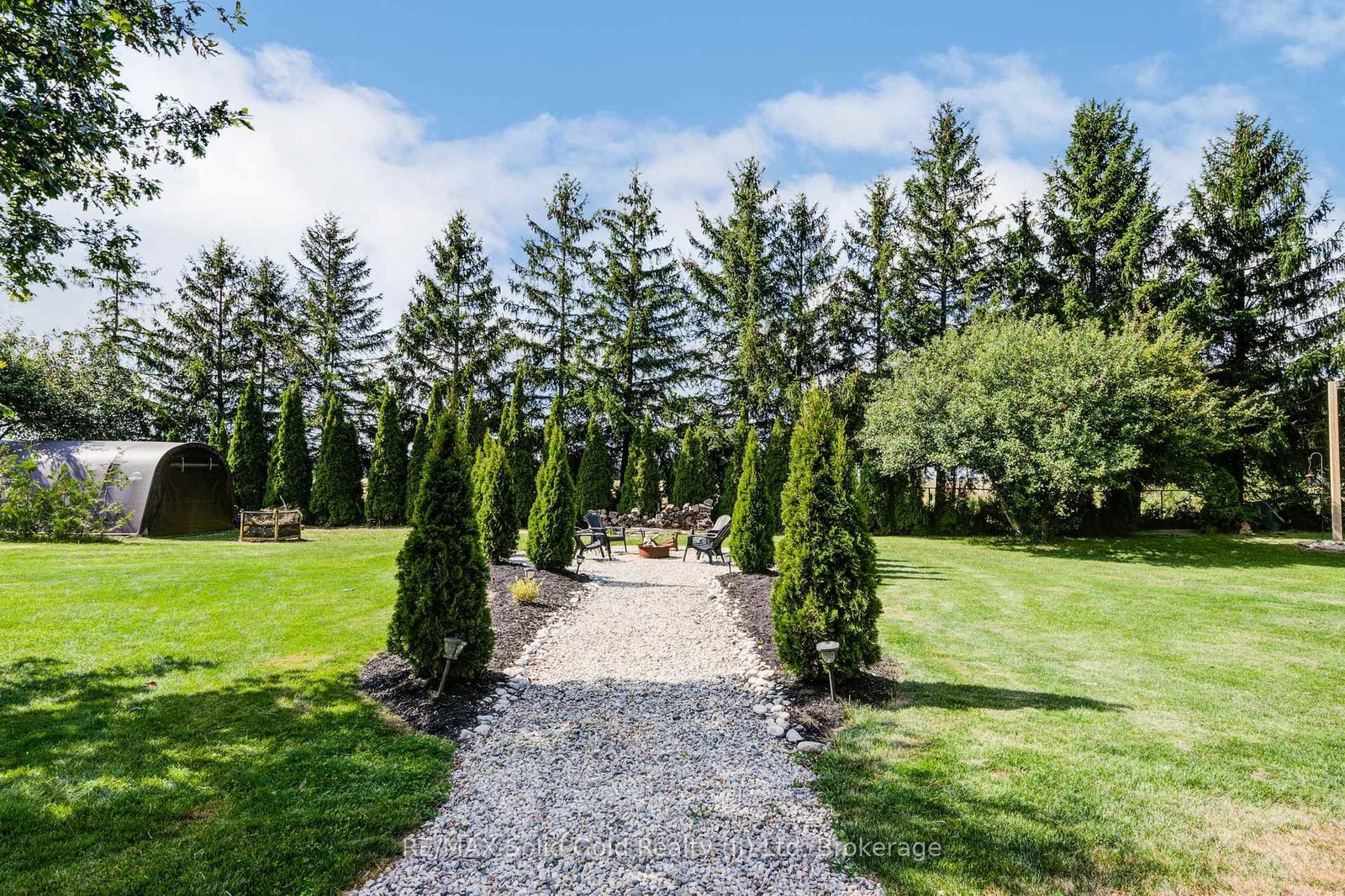 Detached House sold at 5098 Perth Road 164, West Perth, Ontario, N0K 1N0 - Logan - MLS: X12378510