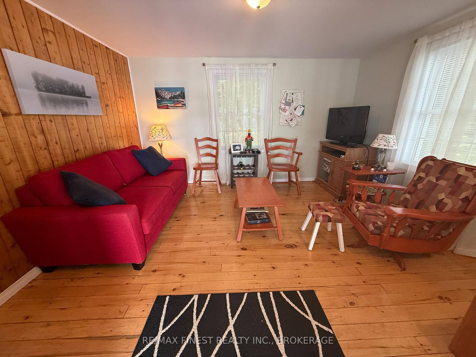Listing Image 11