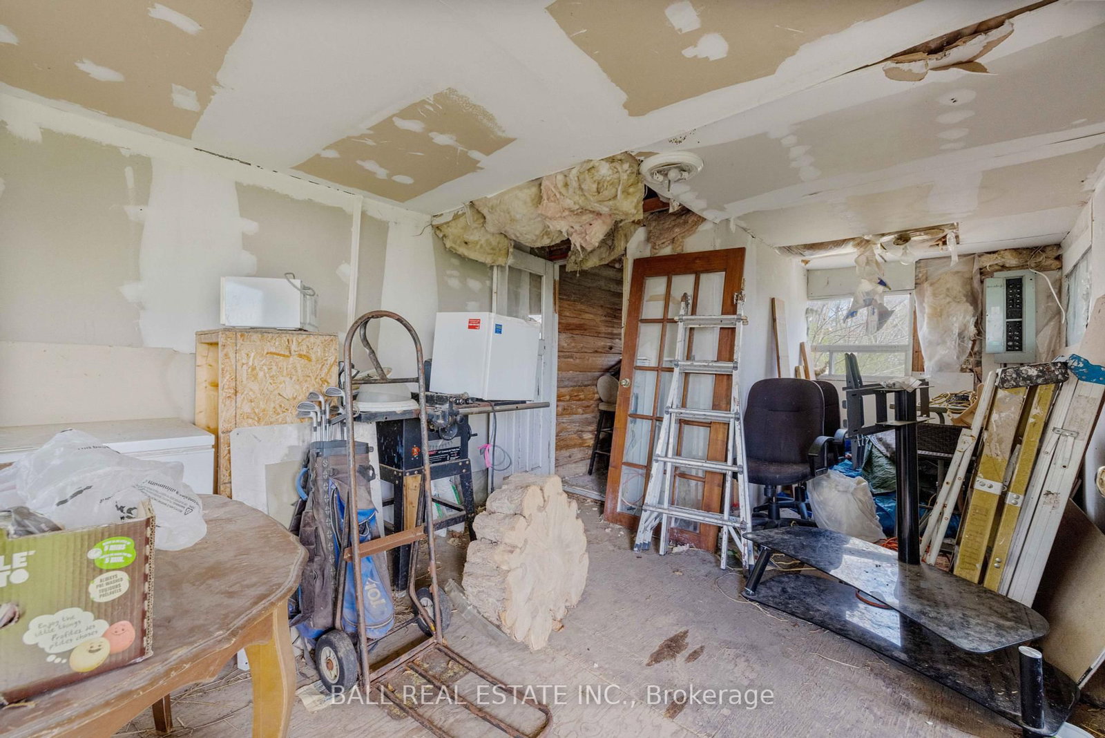 Listing Image 49