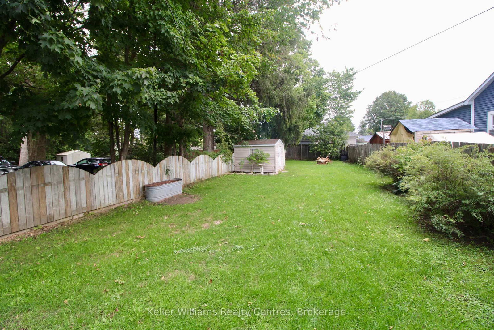 Listing Image 8