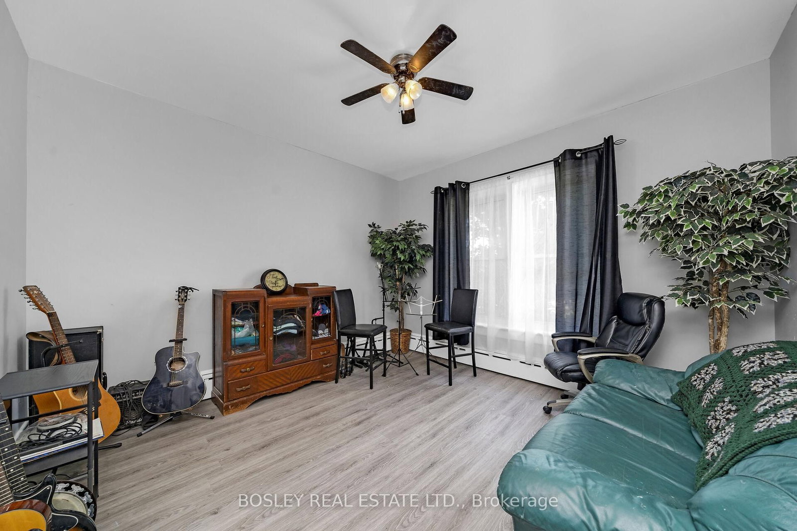 Listing Image 31