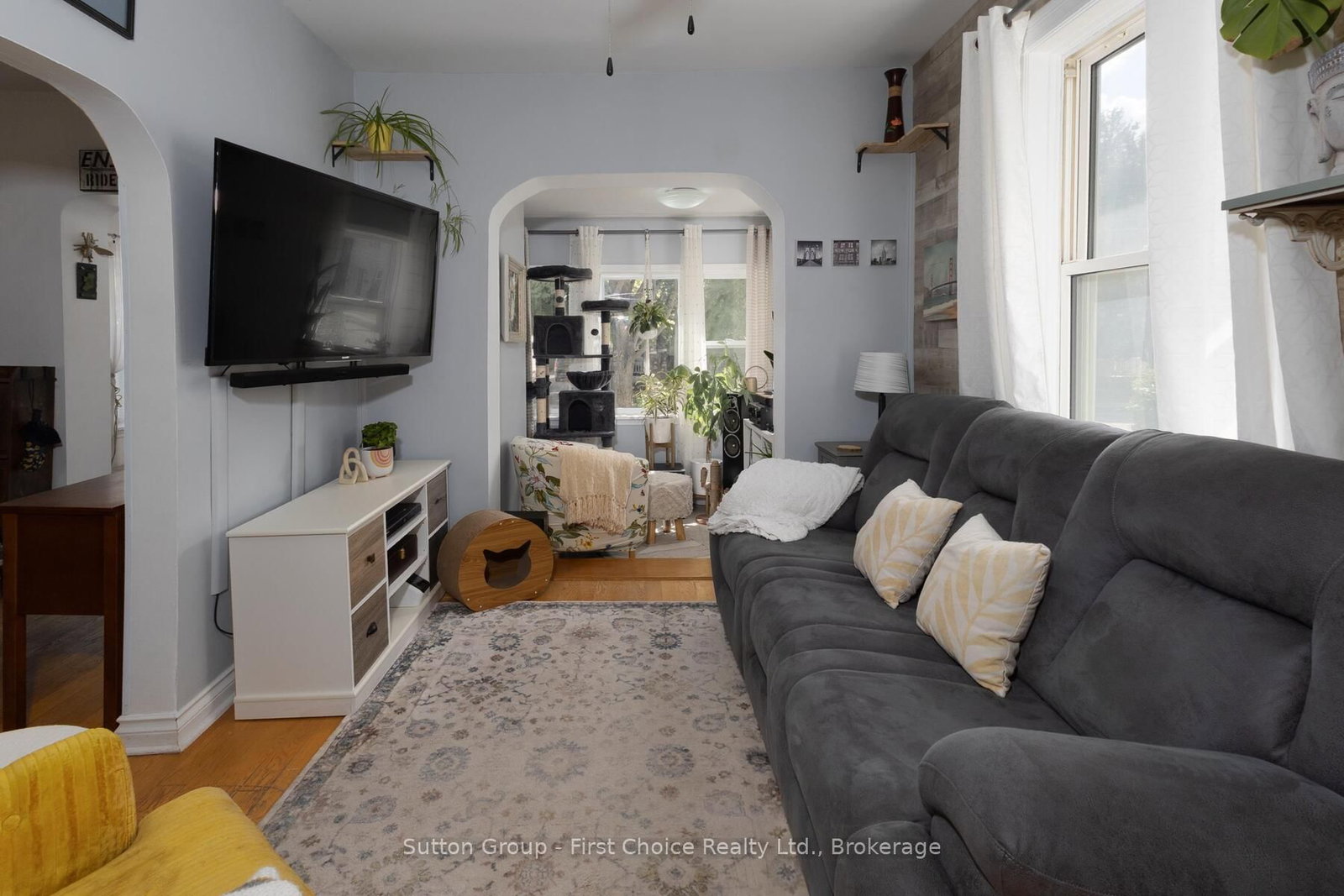 Listing Image 13