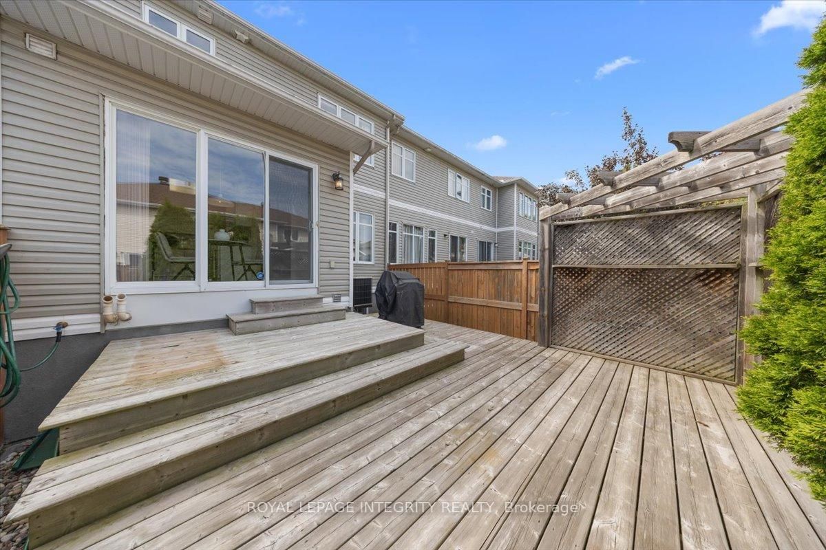 Listing Image 40
