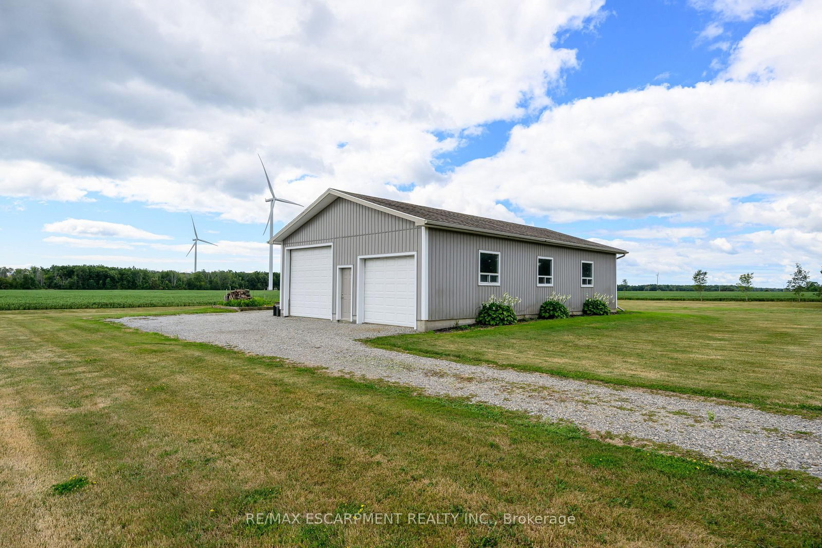 Listing Image 43