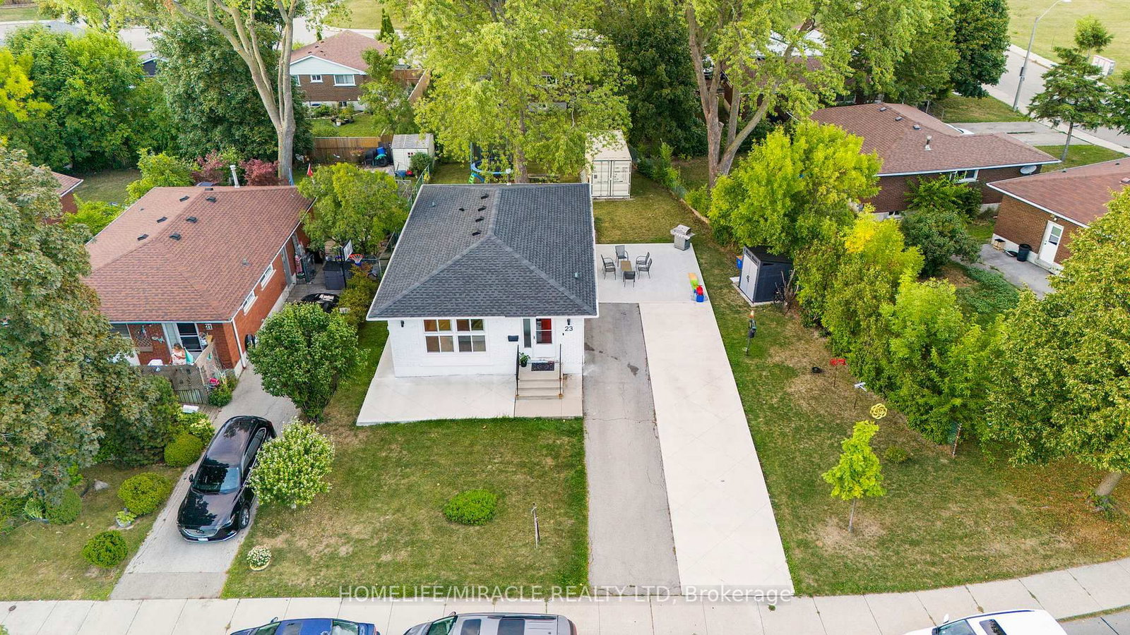 Listing photo 3