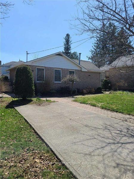 500 Canterbury St, Woodstock, N4S 4K7 | Image 2