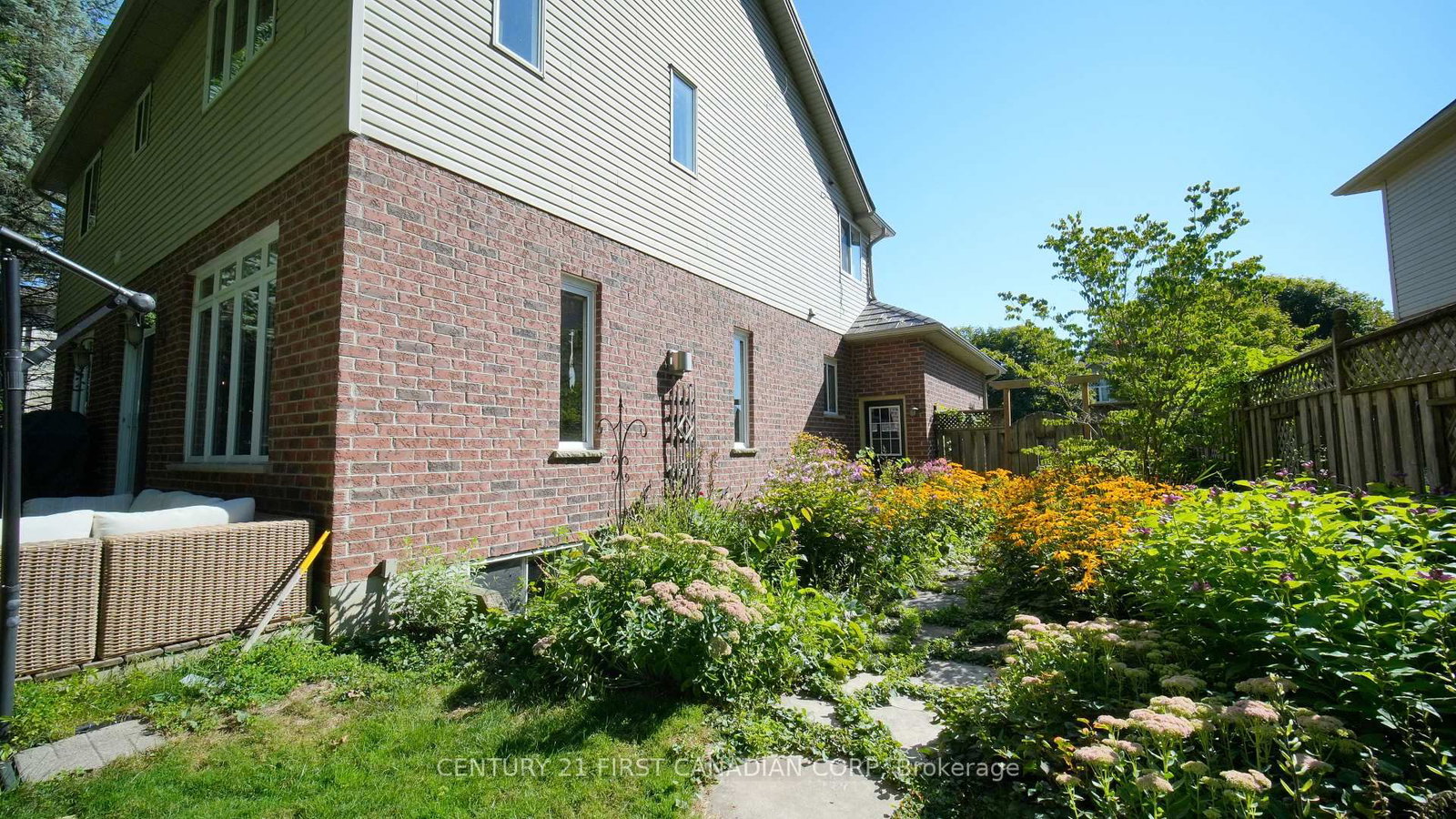Listing Image 45