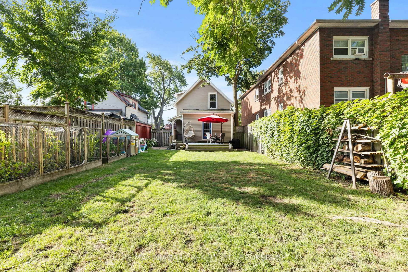 Listing Image 24