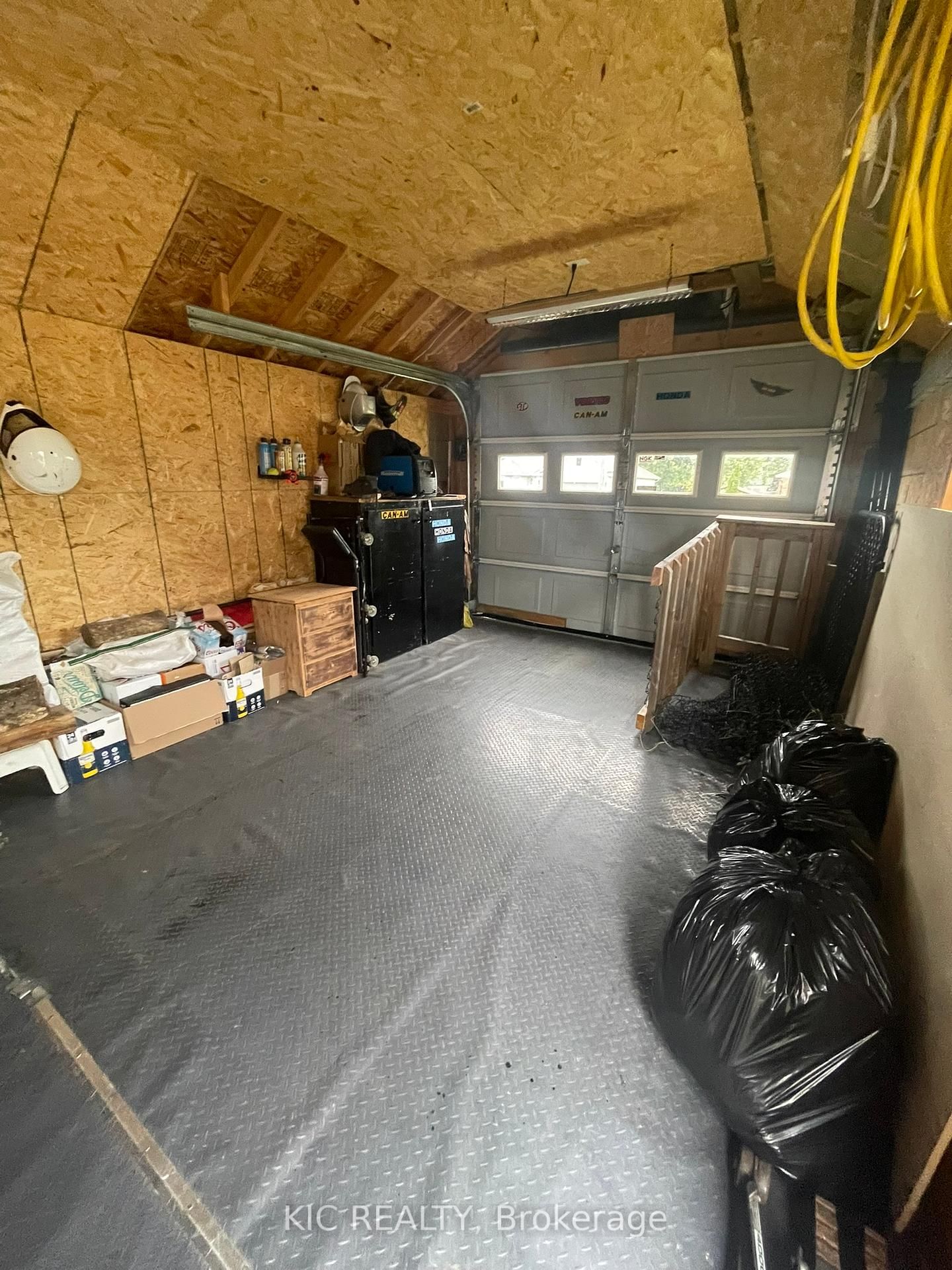 Listing Image 32