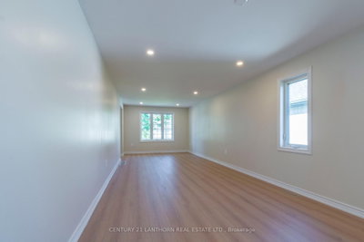 13 Nesbitt Drive — more photos