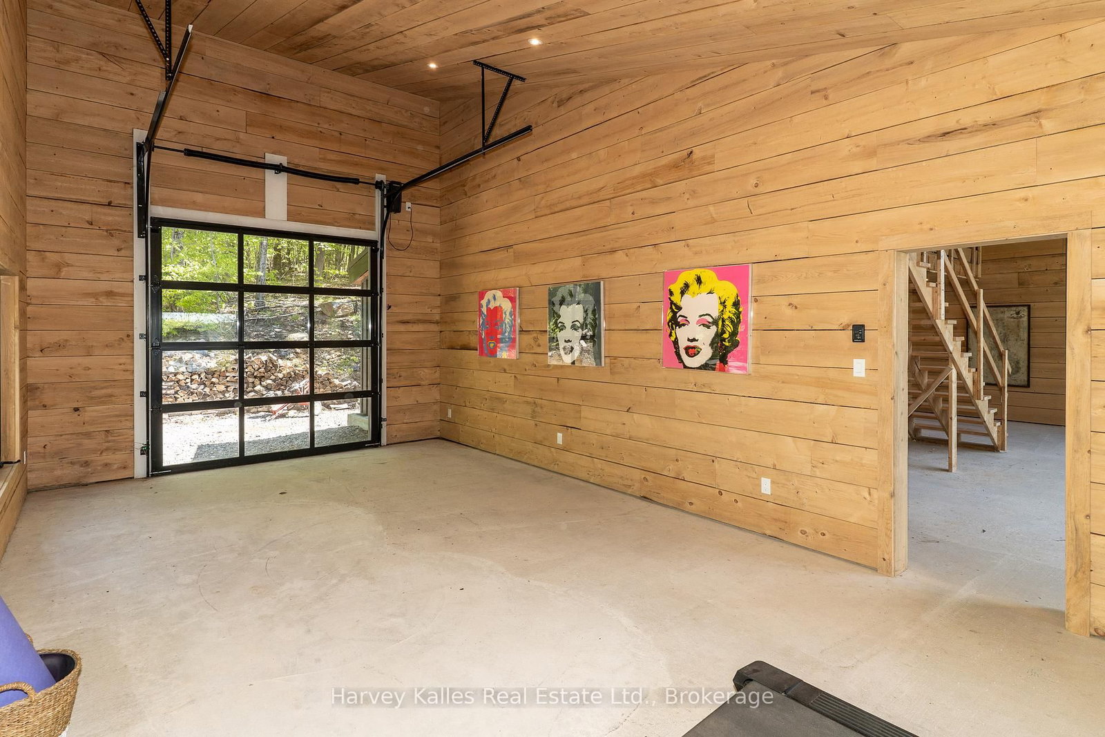 Listing Image 40