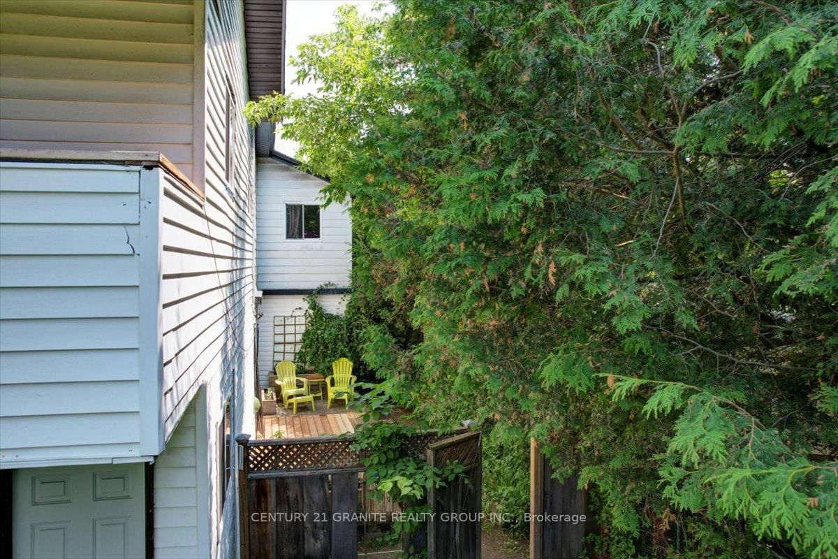 Listing Image 40