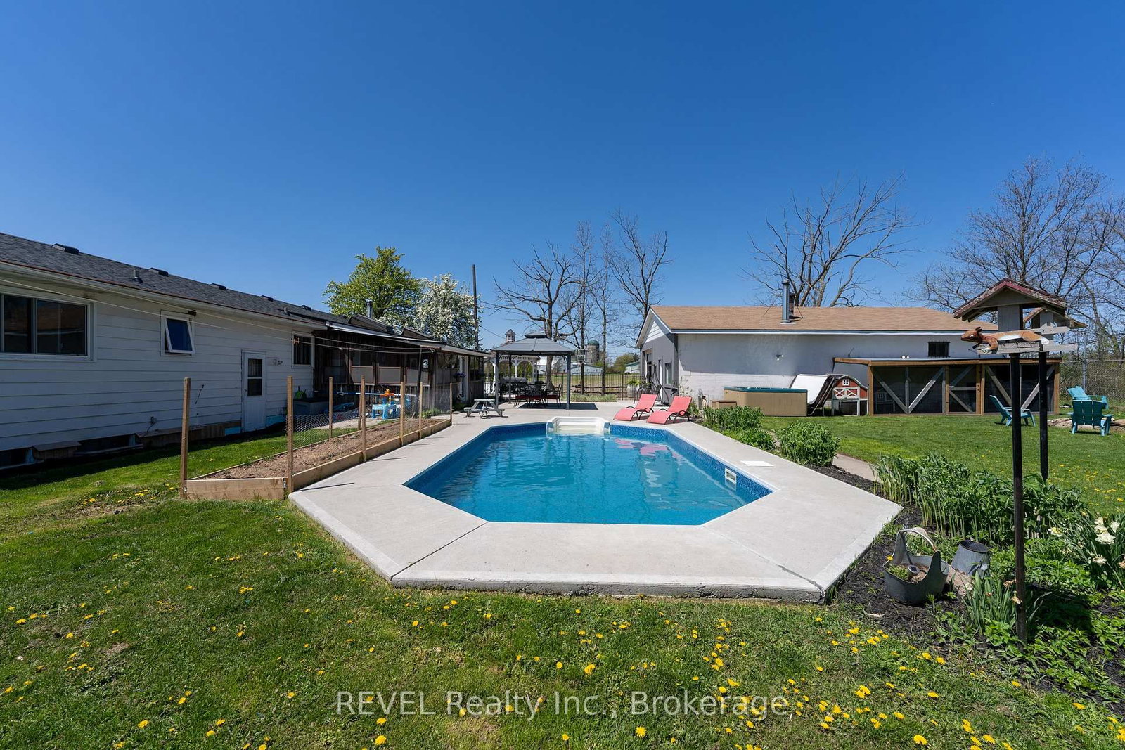 Listing Image 43