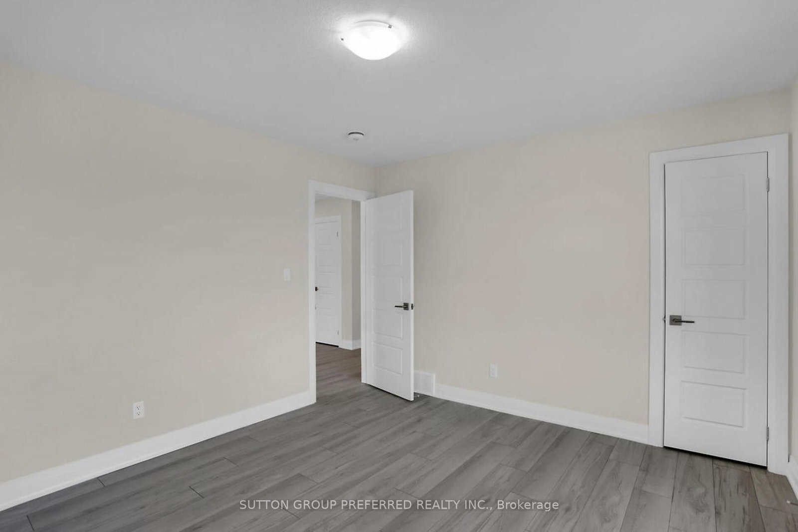 Listing Image 39
