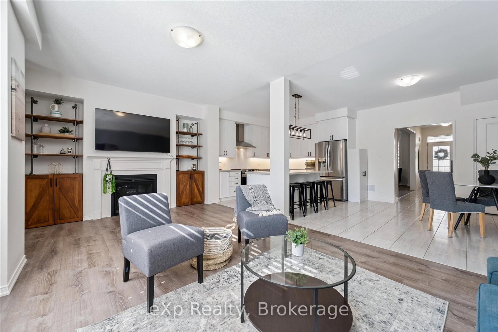 Listing Image 20