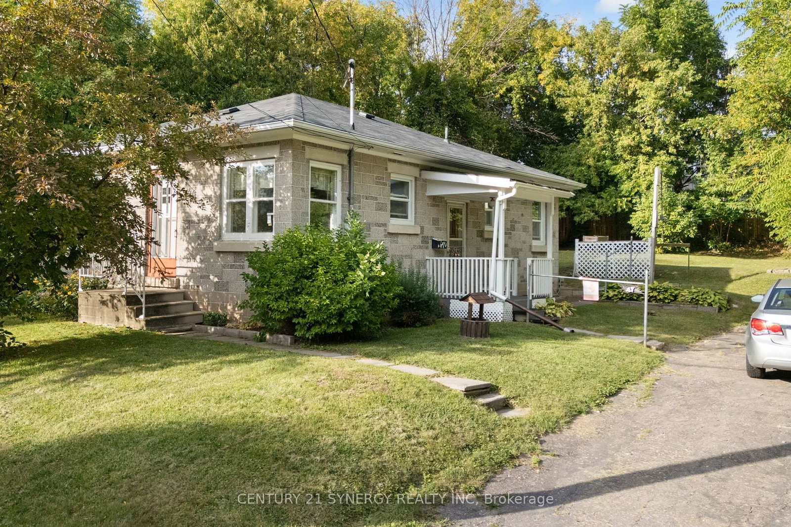 Listing Image 2