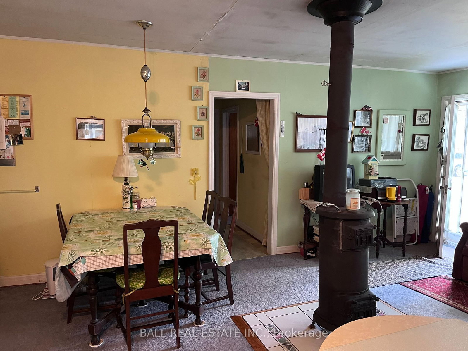 Listing Image 10