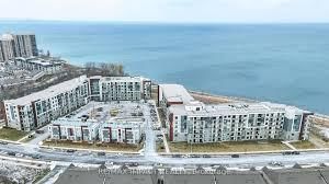 212 - 125 Shoreview Pl, Hamilton, L8E 0K3 | Image 2