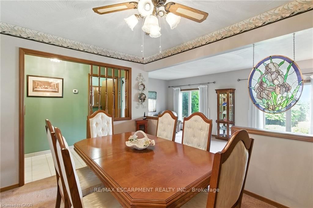 Detached House for sale at 39 Megna Court, Hamilton, Ontario, L9C 6Y6 - Gurnett - MLS: X12381894