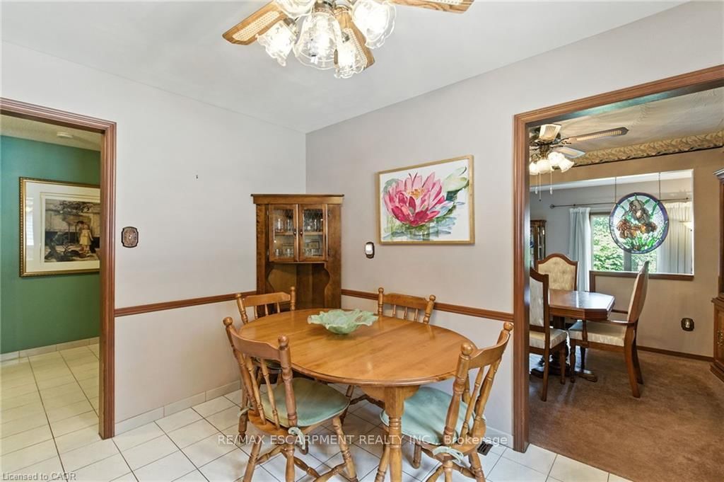 Detached House for sale at 39 Megna Court, Hamilton, Ontario, L9C 6Y6 - Gurnett - MLS: X12381894