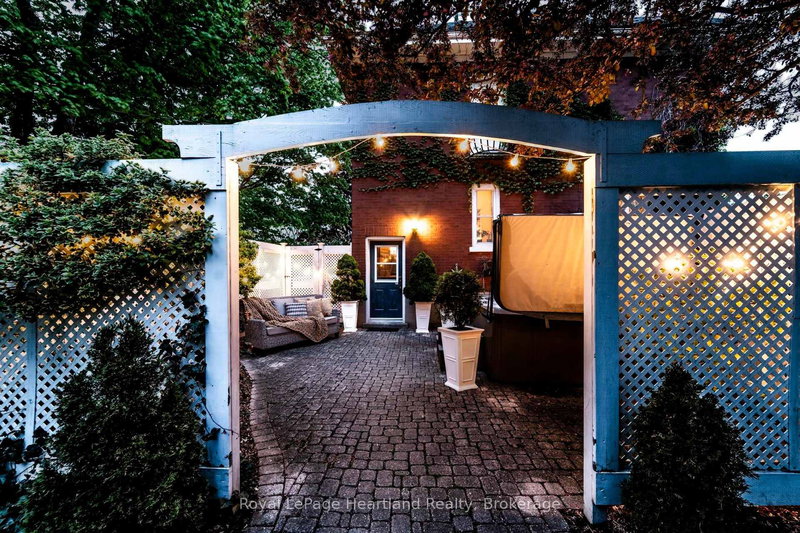 202 McConnell St, North Huron, N0M 1H0 | Image 2