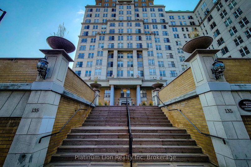 402 - 135 James St S, Hamilton, L8P 2Z6 | Image 2