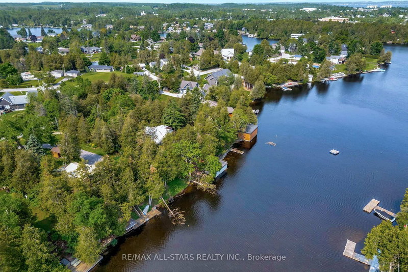 14 Wychwood Dr E, Kawartha Lakes, K0M 1N0 | Image 2