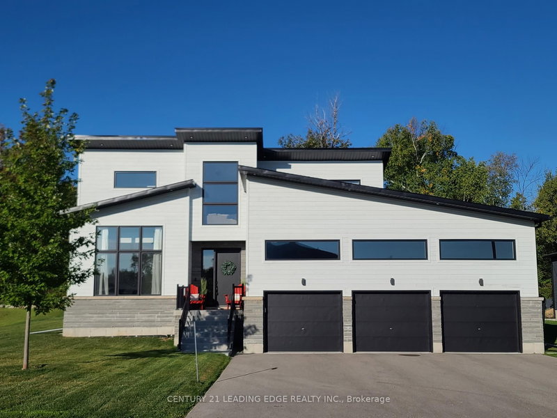 108 Goldie Crt, Blue Mountains, N0H 1J0 | Image 2